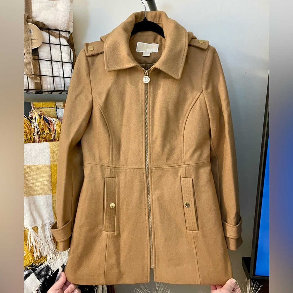Michael Kors Tan Pea Jacket with Hood. Size Small
